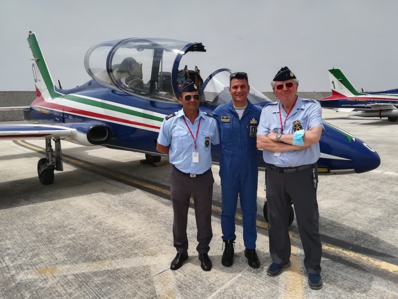 AAA ad Amendola per le Frecce Tricolori