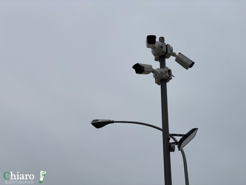 Adotta una telecamera