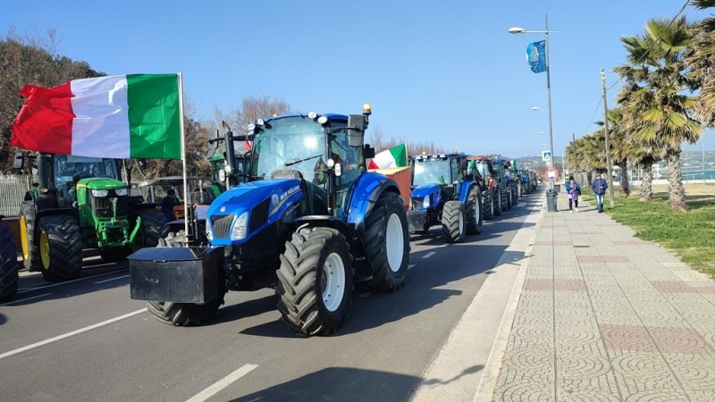 corteo-agricoltori-fossacesia-3