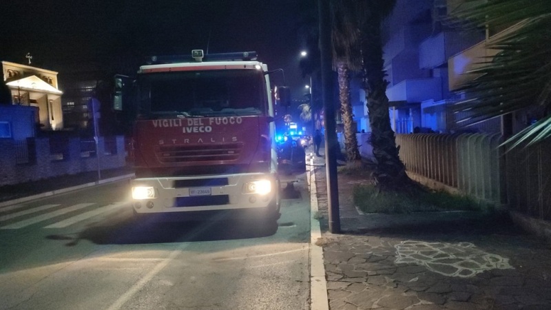 incendio-auto-viale-dalmazia-27gen2024-2