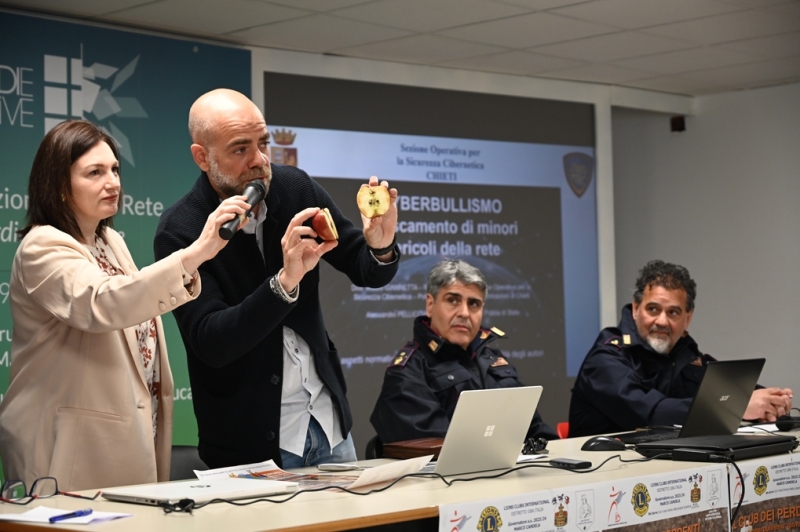 convegno-bullismo-lions-mattei-7