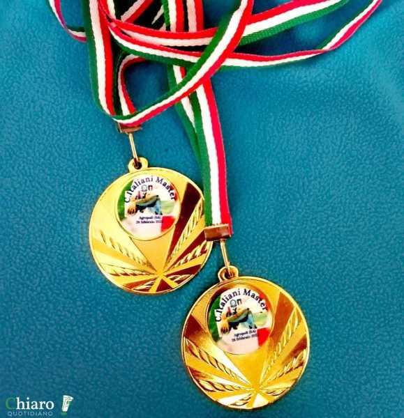 Campionato master nuoto pinnato