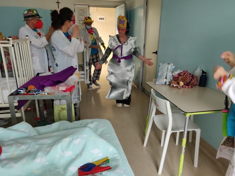 ricoclaun-carnevale-ospedale-6