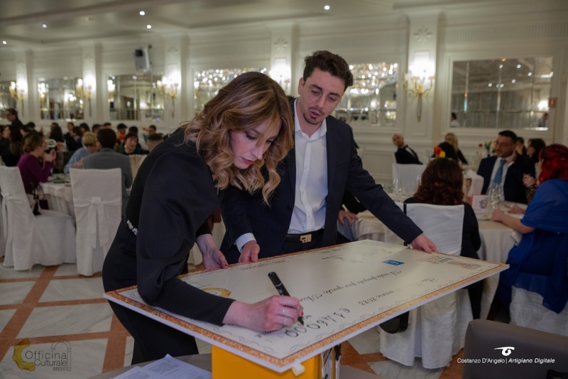 Cena di gala di Officina 66050 per lo Sportello Frida