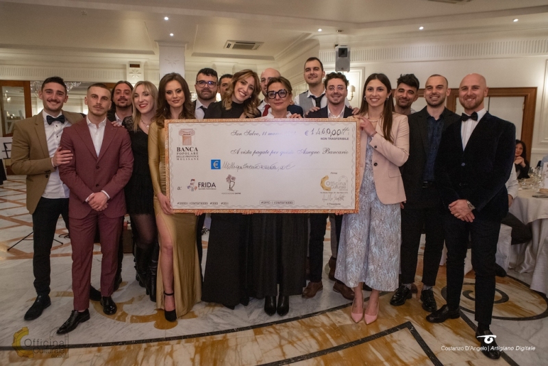 Cena di gala di Officina 66050 per lo Sportello Frida