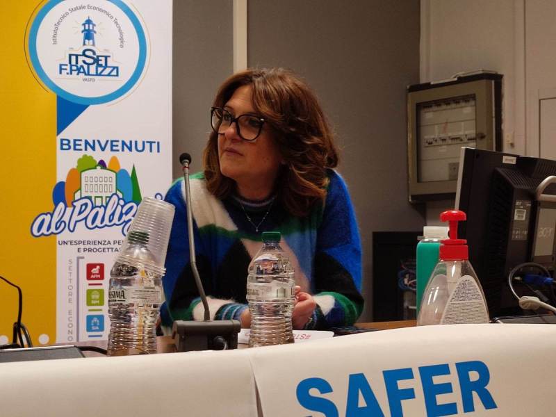 di-santo-teresa-safer-internet-day