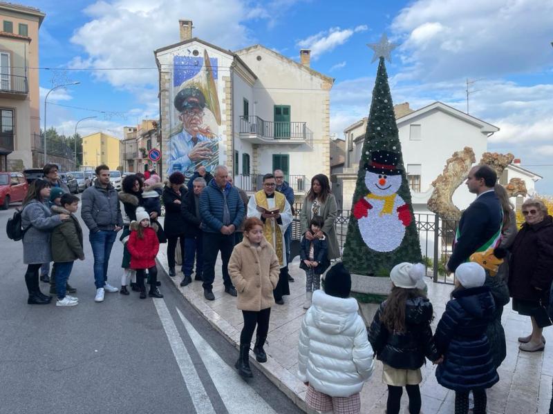 Decorazioni natalizie a Casalanguida