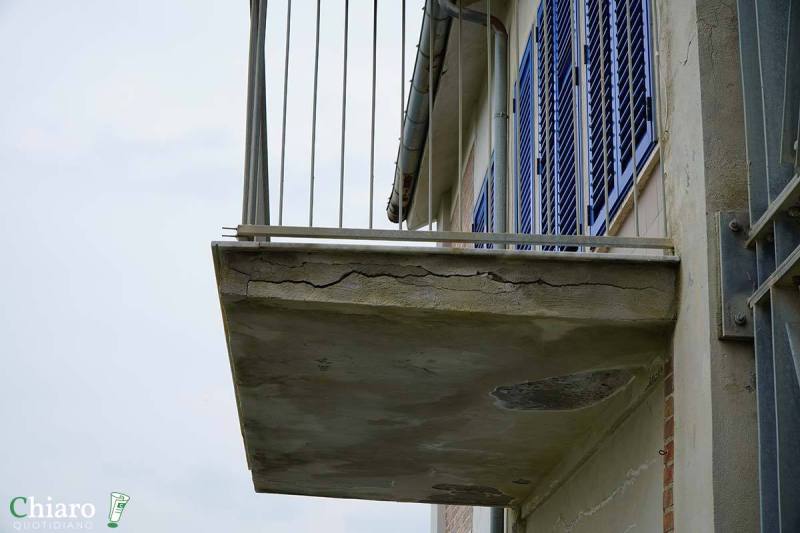 Degrado palazzina Ater