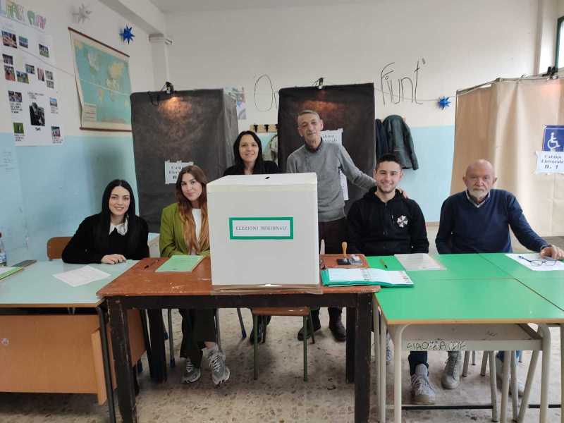 seggio-elezioni-2024-14