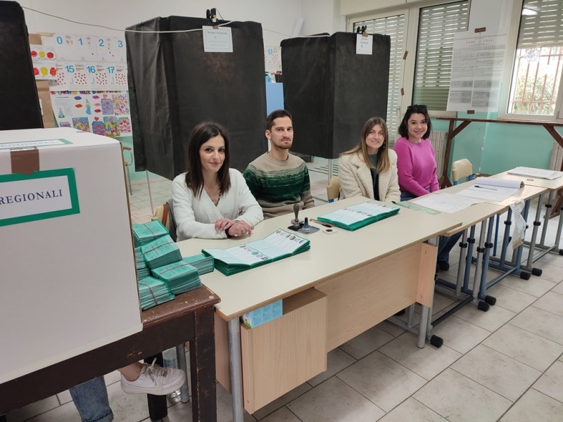 seggio-elezioni-2024-16