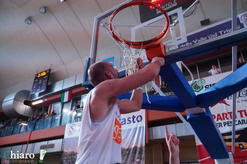 festavastobasketB-38