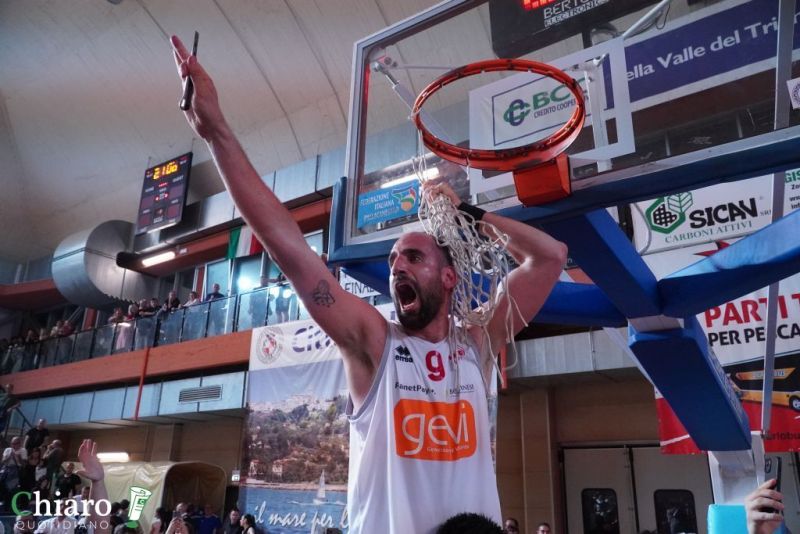 festavastobasketB-40