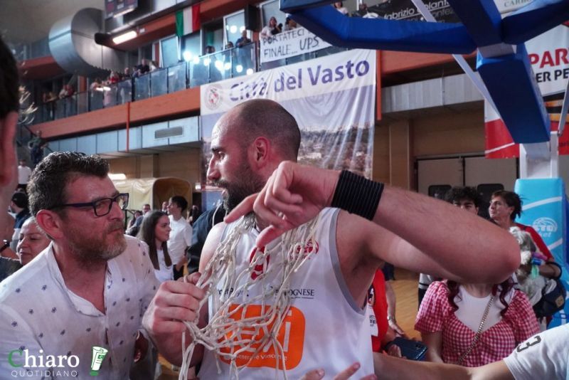 festavastobasketB-45