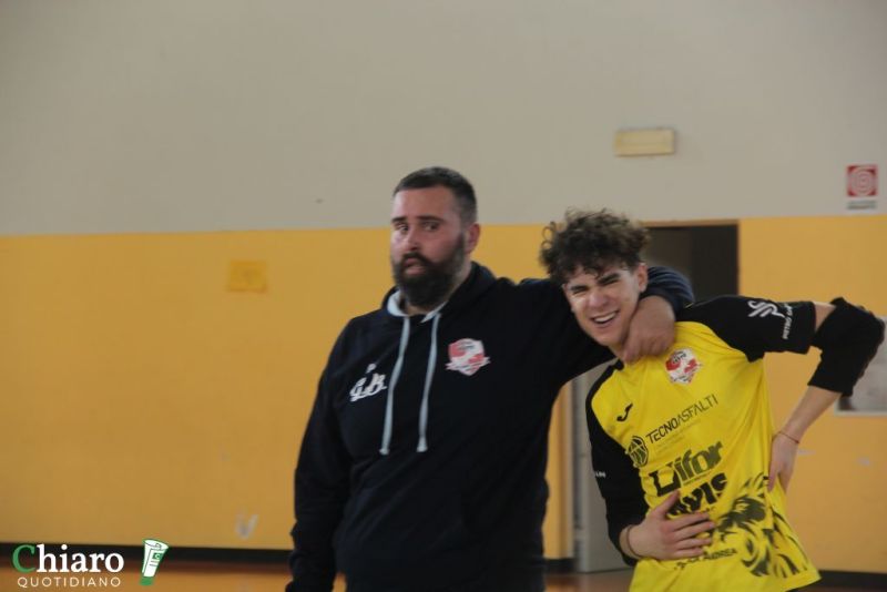 futsalvastoorioneaz1-21
