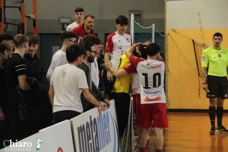futsalvastoorioneaz1-8