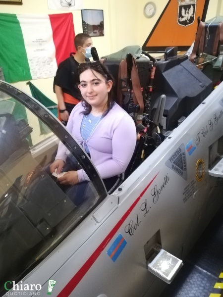 Gli alunni della Paolucci alla base di Amendola