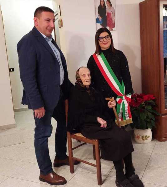 I 103 anni di nonna Ersilia Terza