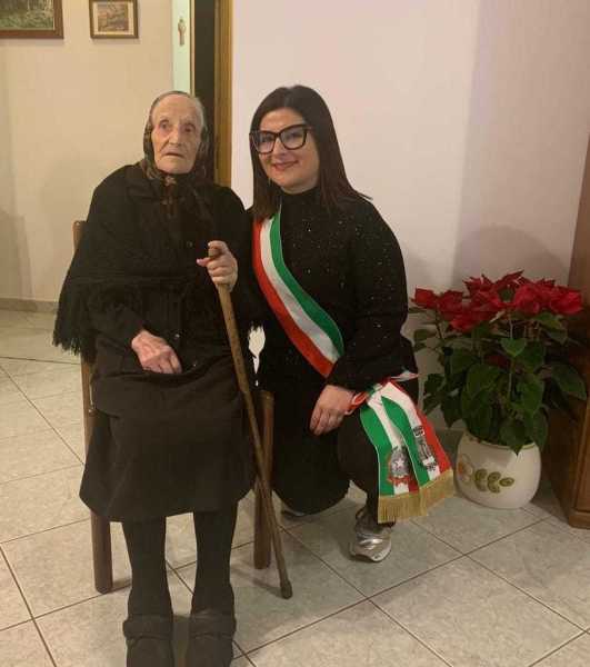I 103 anni di nonna Ersilia Terza