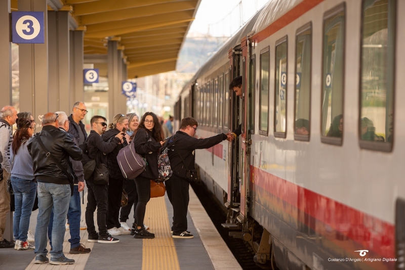 I ragazzi dell'Anffas in partenza per la Barcolana