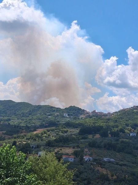 incendio-archi-11lug2025-5