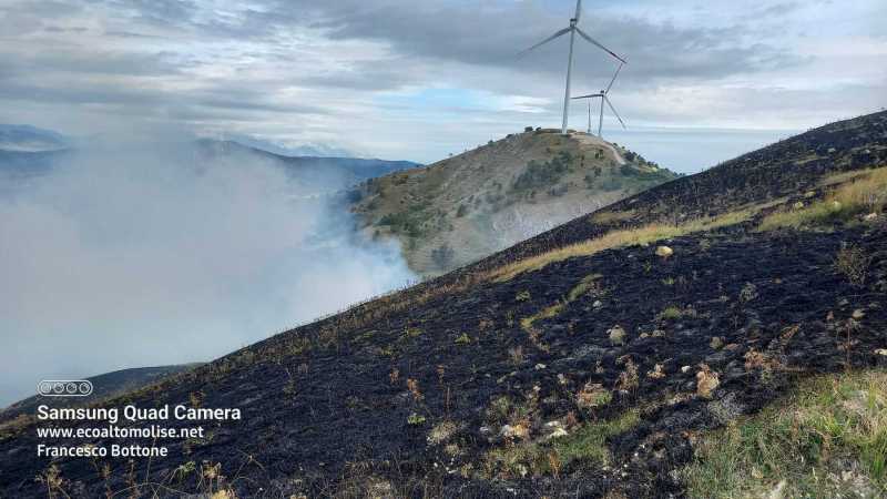 Incendio Castiglione Messer Marino - Schiavi di Abruazzo