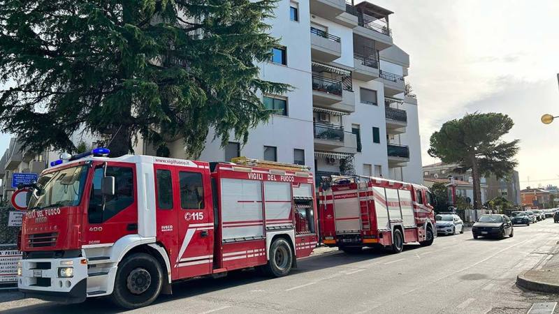 vigili-del-fuoco-corso-mazzini