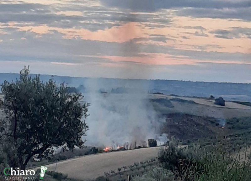 incendio-montevecchio-sett22-1