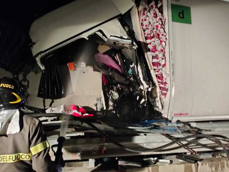 incidente-a14-8giu2023-8