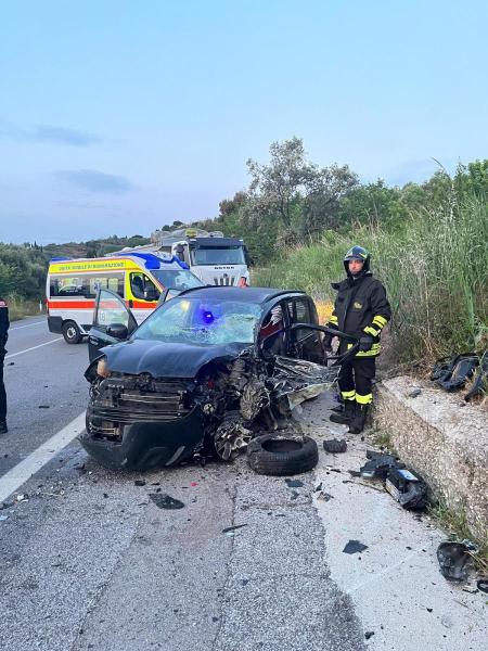 incidente-carabinieri-ss16-2