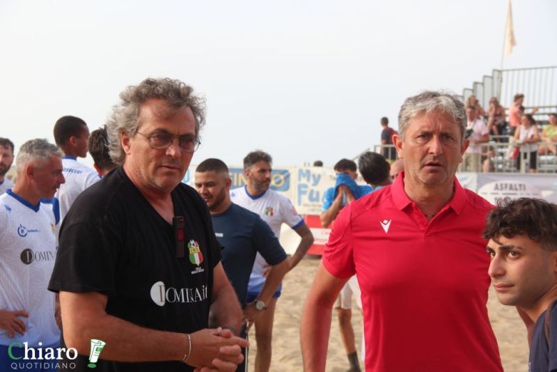 beachsoccervasto24giugno89-114