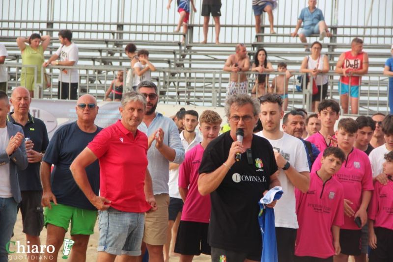 beachsoccervasto24giugno89-121