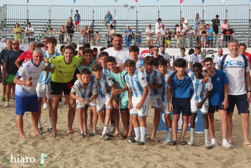 beachsoccervasto24giugno89-132