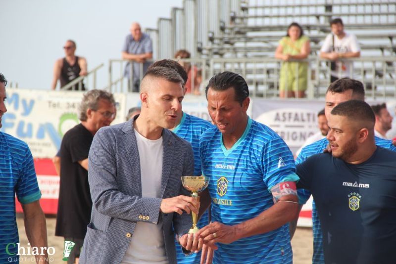 beachsoccervasto24giugno89-142