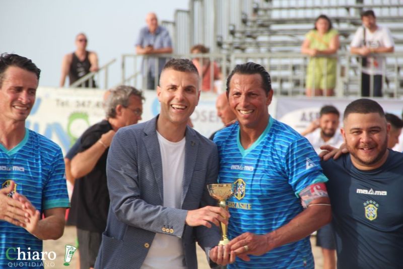 beachsoccervasto24giugno89-143