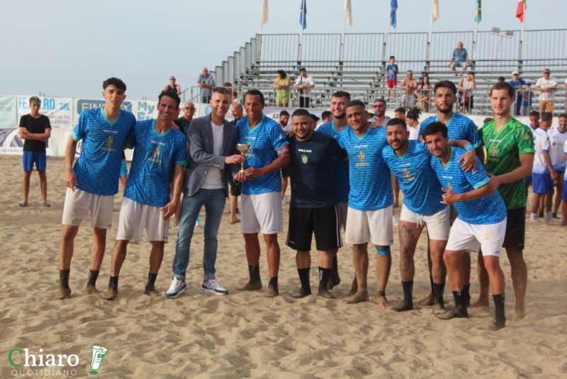 beachsoccervasto24giugno89-144