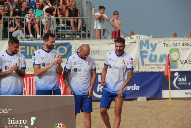 beachsoccervasto24giugno89-25