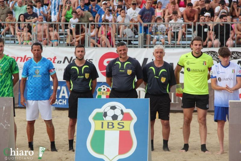 beachsoccervasto24giugno89-28