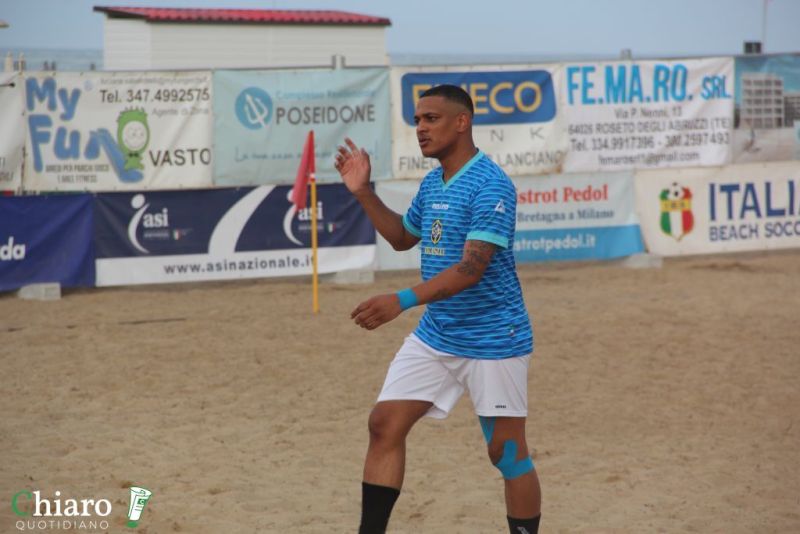 beachsoccervasto24giugno89-41