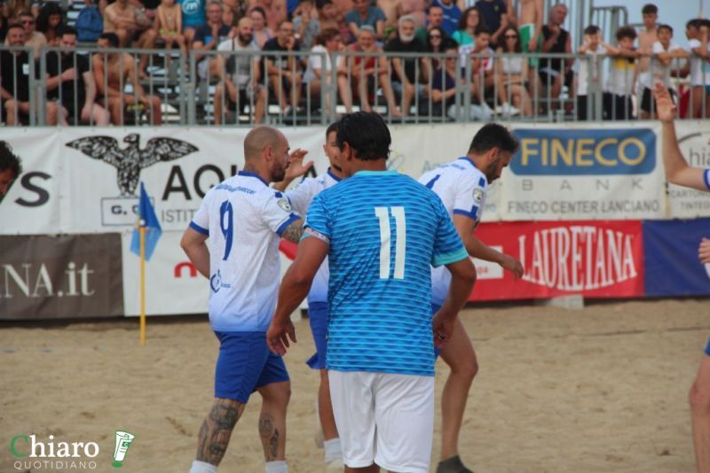 beachsoccervasto24giugno89-48