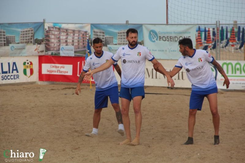 beachsoccervasto24giugno89-50