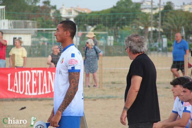 beachsoccervasto24giugno89-52