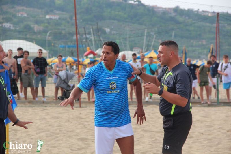 beachsoccervasto24giugno89-69