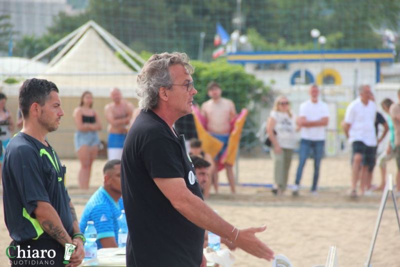 beachsoccervasto24giugno89-70