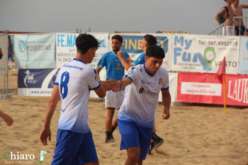 beachsoccervasto24giugno89-80