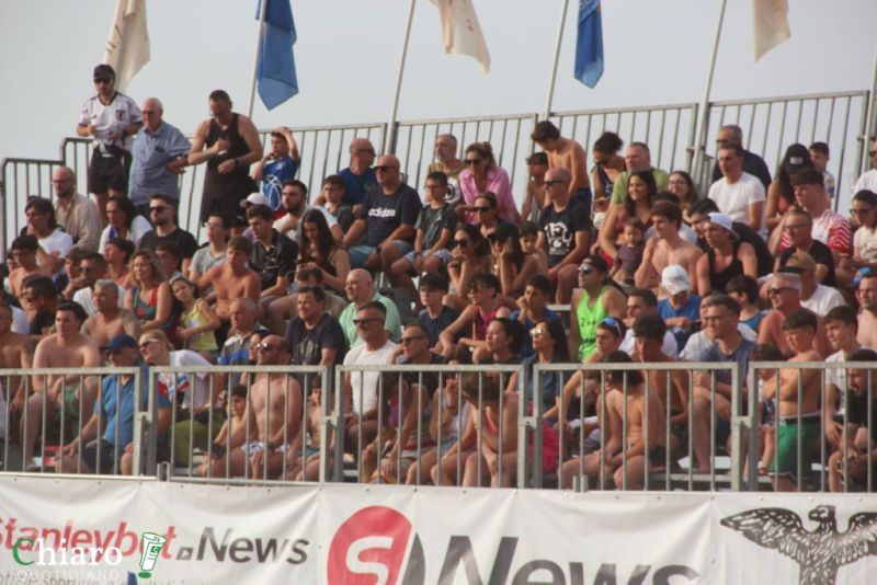 beachsoccervasto24giugno89-98