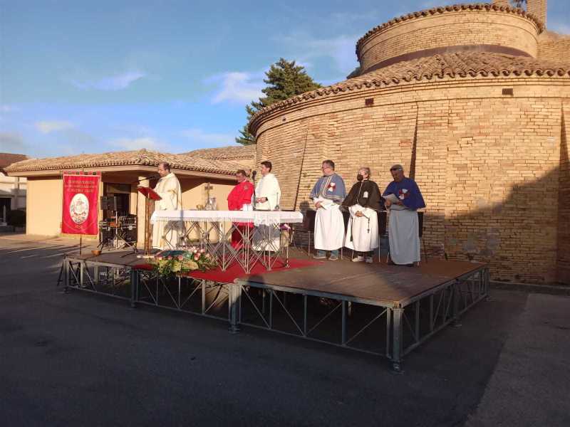 La celebrazione di Ognissanti