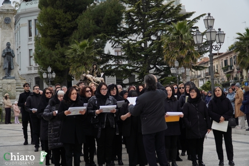 La processione del Sabato Santo