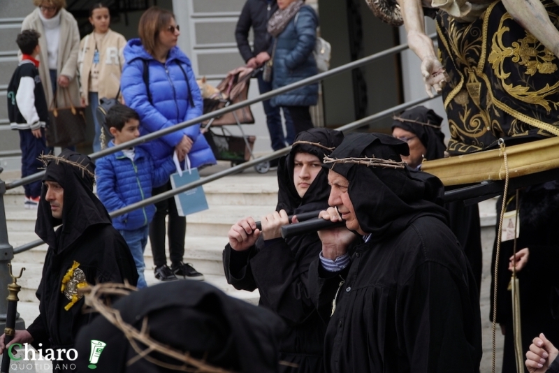 La processione del Sabato Santo