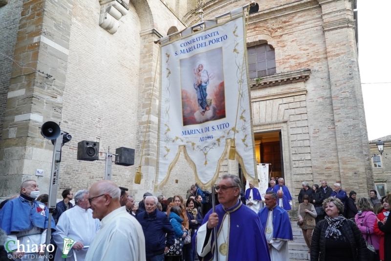 La processione della Sacra Spina