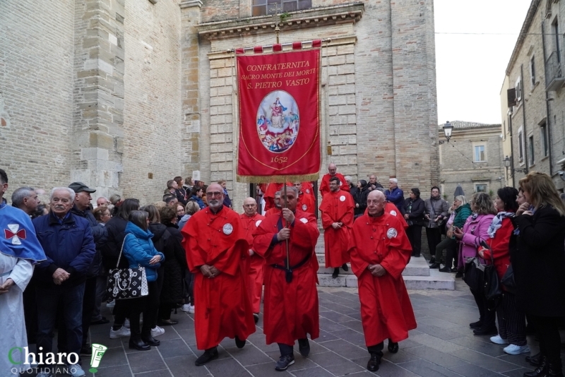 La processione della Sacra Spina